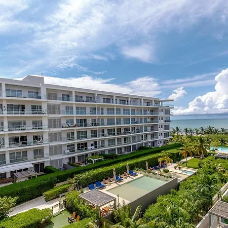 Oceanfront Topspot In Cartagenas Cartagena