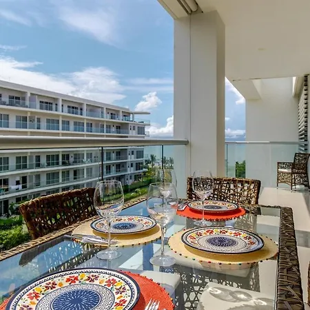Oceanfront Topspot In Cartagenas *